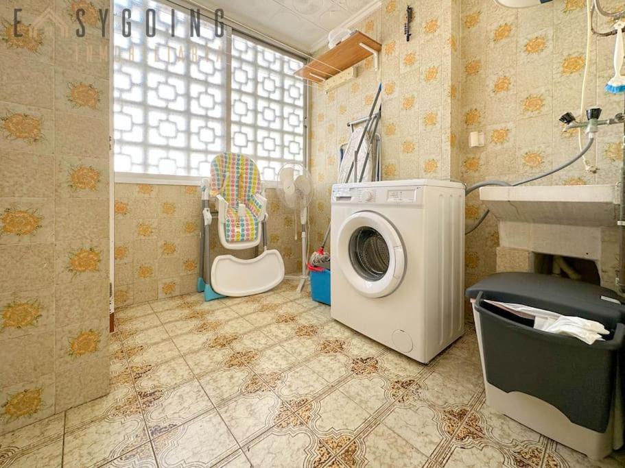 Bright Apartment In The Centre Santa Pola Exteriör bild